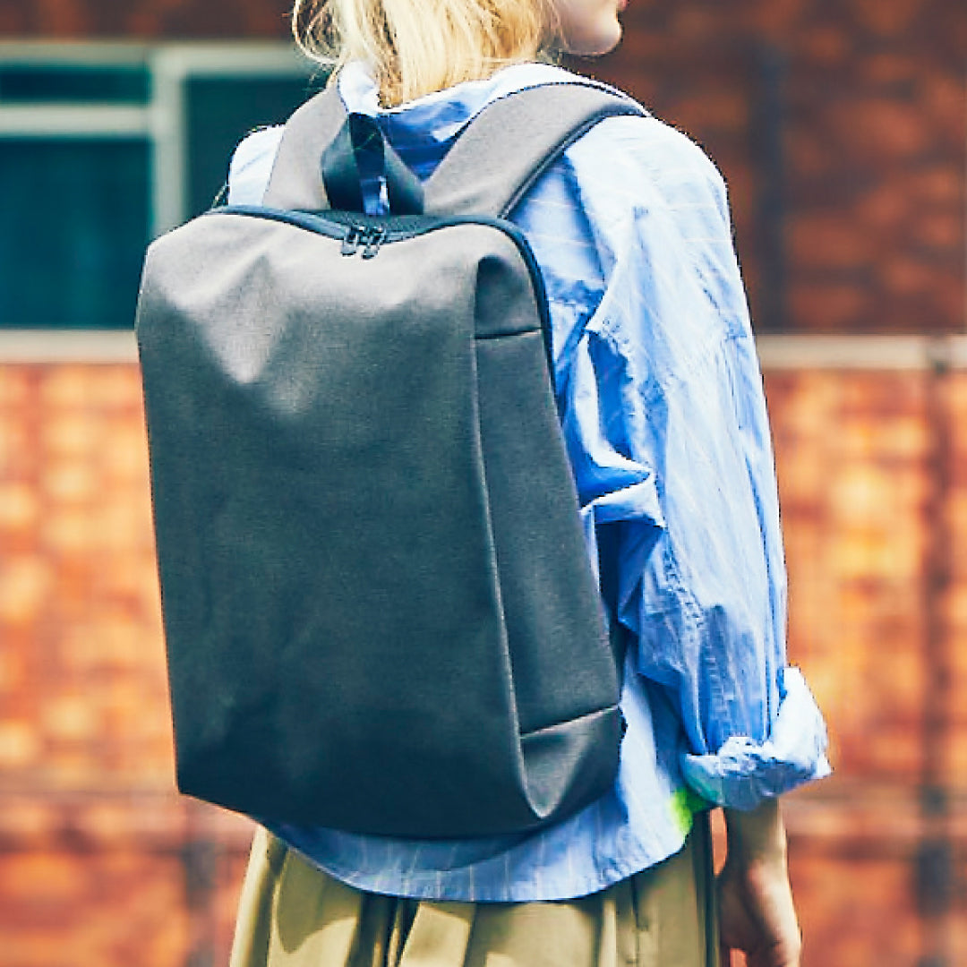 Un coeur アンクール|TOROⅡスクエアリュックUNISEX BAG|K908229N