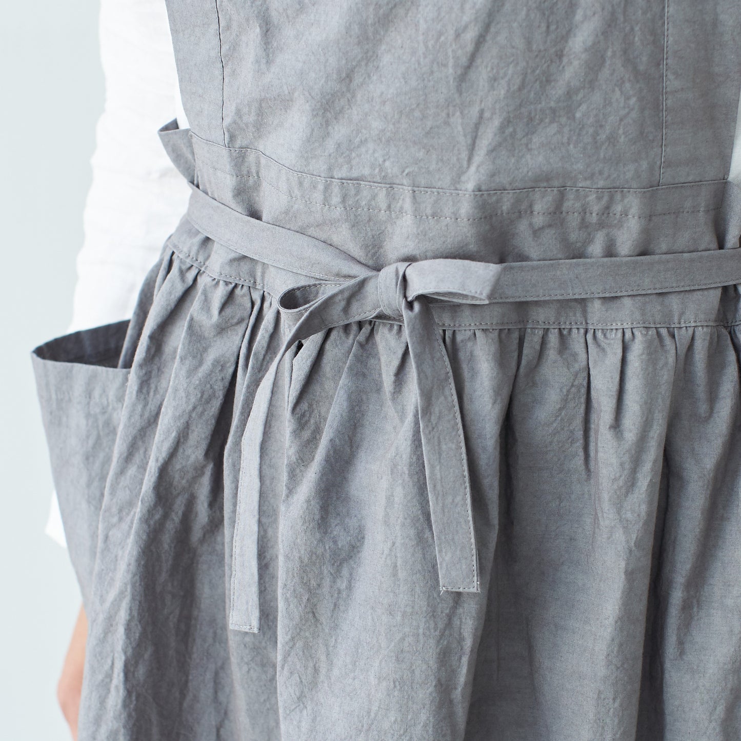 ピナフォアエプロン