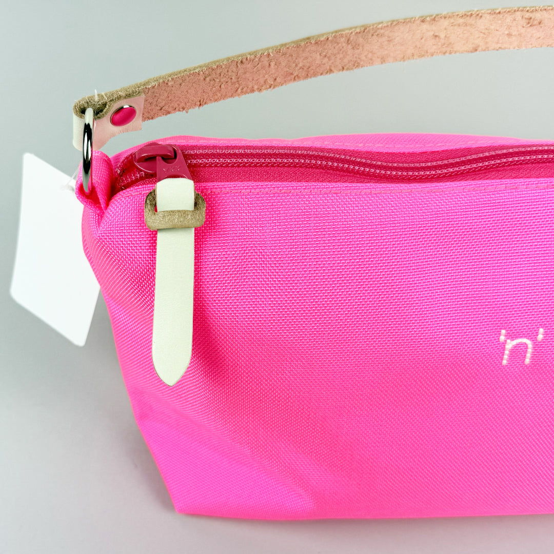 BAG'n'NOUN バッグンナウン|使いやすいサイズ感 POUCH SHORT MNT ネオンカラーバッグ|70021039