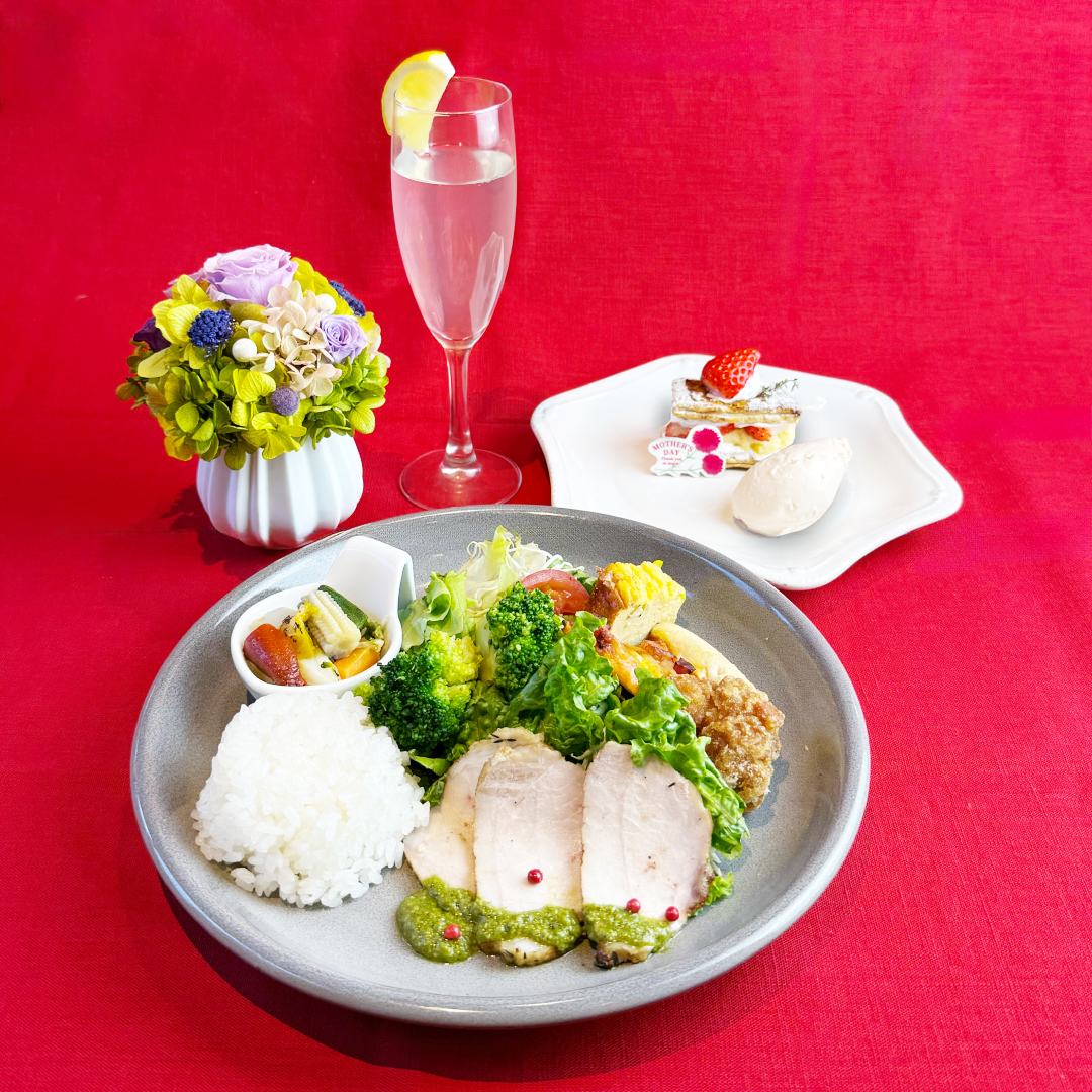 母の日ギフトセットご予約|カフェ時間と贈り物を大切な人へ|各日3組限定