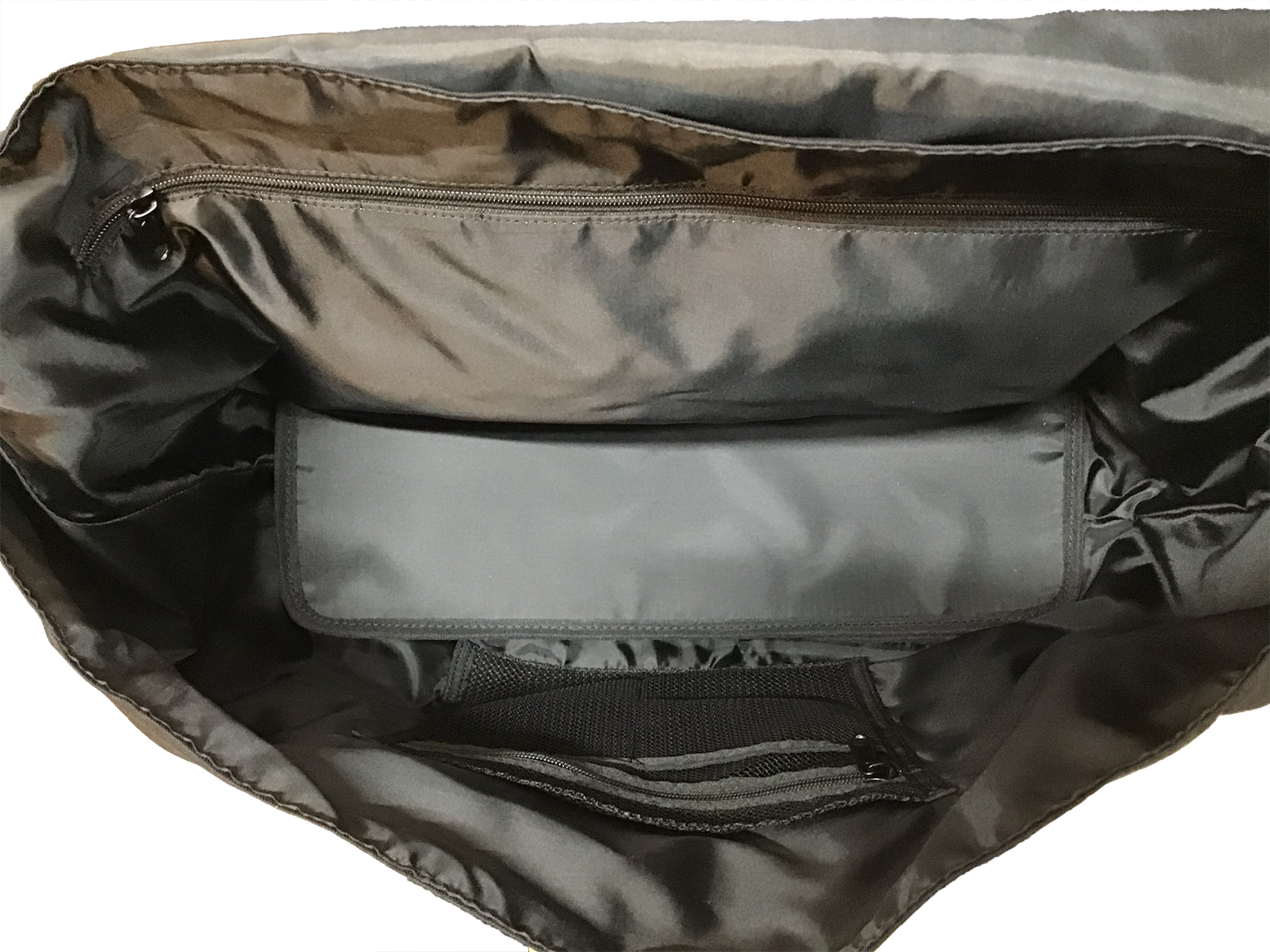 SML|エスエムエルUNIVERSE MESSENGER BAG|K902114