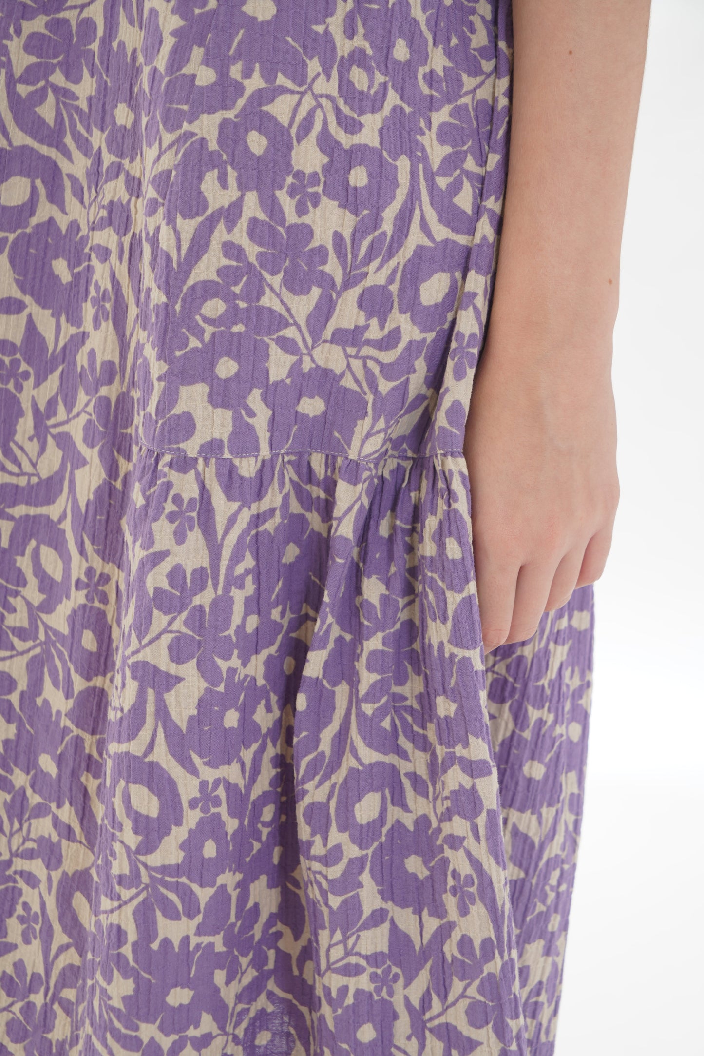 パープルシャーリングボイルモノフラワーノースリーブワンピース