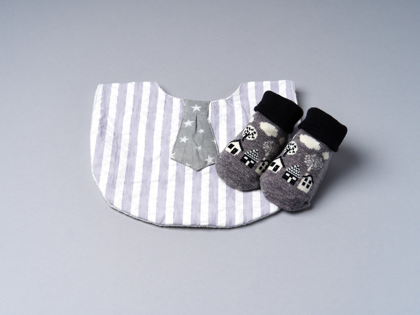 おうちソックス&ストライプネクタイスタイセット