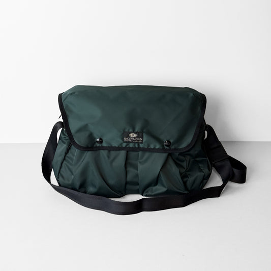 BAG'n'NOUN バッグンナウン｜普段使いからトラベルまで対応する万能バッグTRAVEL SHOULDER LITE｜70021049