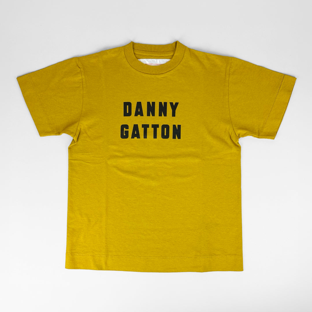 necessary or unnecessary ネセサリーオアアンネセサリー｜DANNY GATTON Tee 周りと被らないプリントTシャツ 日本製 ユニセックス｜90012334