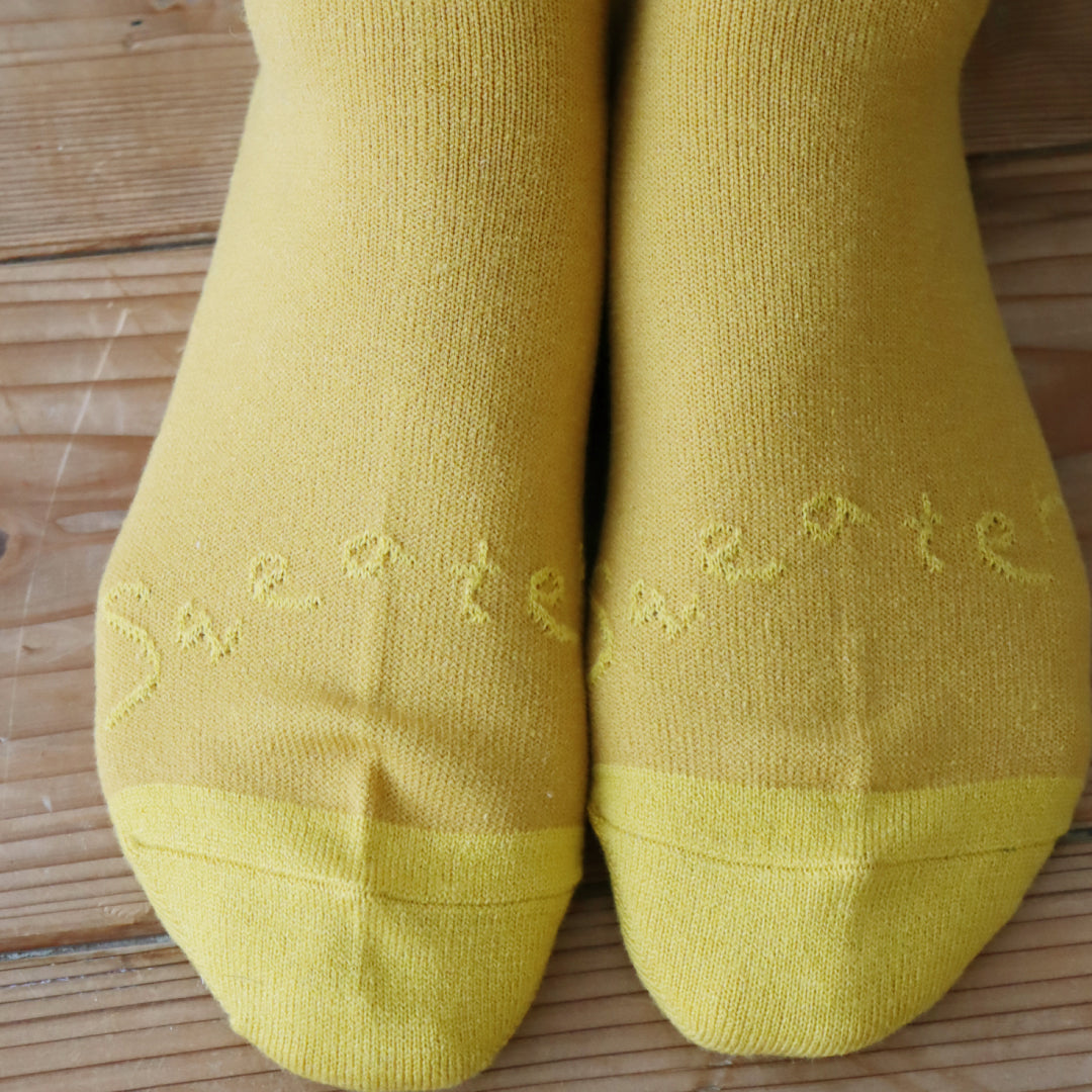 KIVISDOU きびす堂｜2足組 ウール混クルーソックス｜立体的な編み物柄で足元を彩るデザイン靴下｜k41046