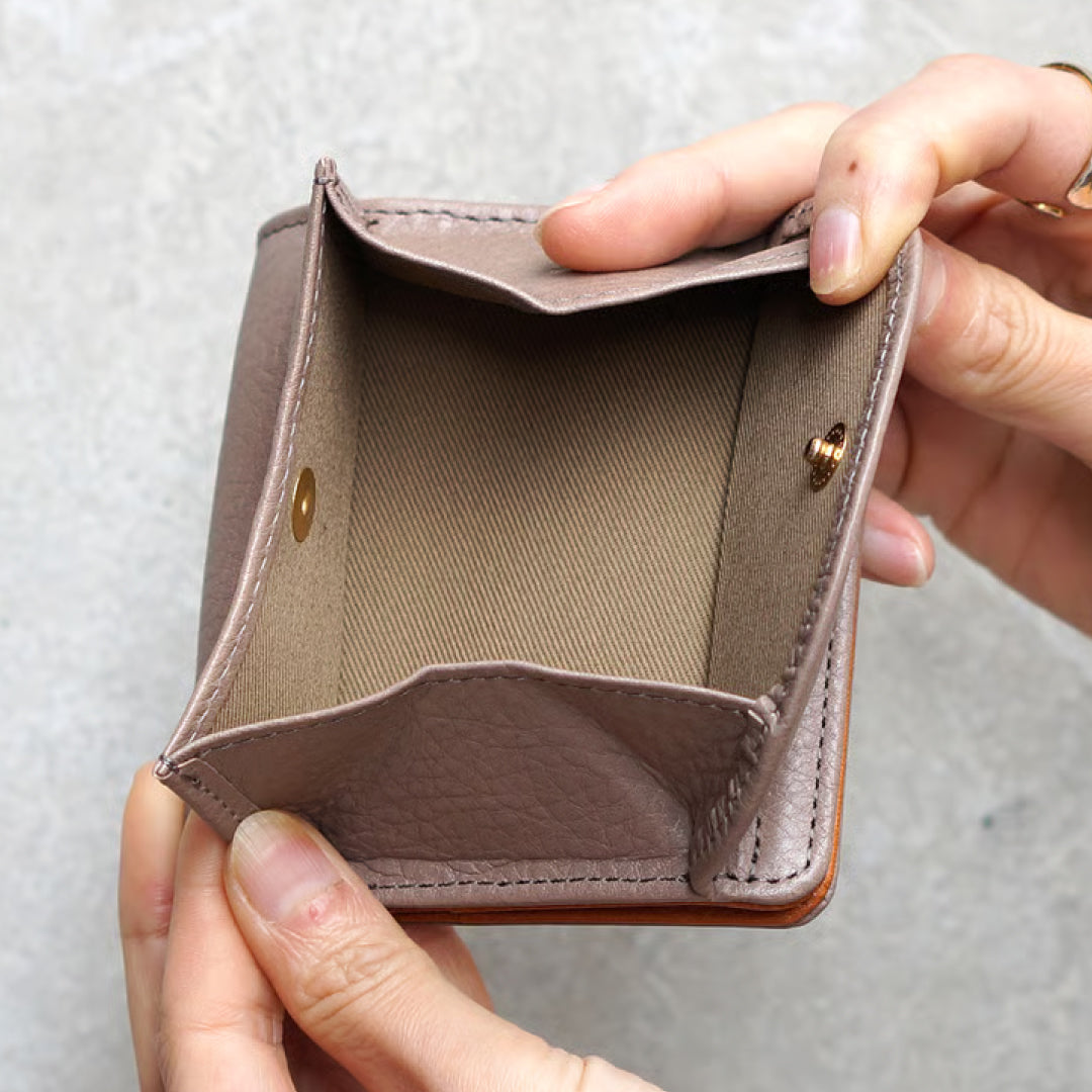 FOLNA フォルナ｜ヌメオイルシュリンク 二つ折り財布 手のひらサイズ 日本製 ボックス型小銭入れ 牛革 フォルナ｜2993801