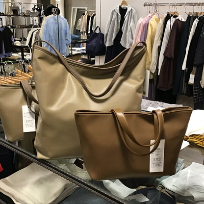 Uncoeur アンクール｜Kareemシリーズ DRAPE ONE SHOULDER ワンショルダーバッグ ユニセックス 軽量 合皮 本革 A4対応 肩掛け ドレープ ｜K906015