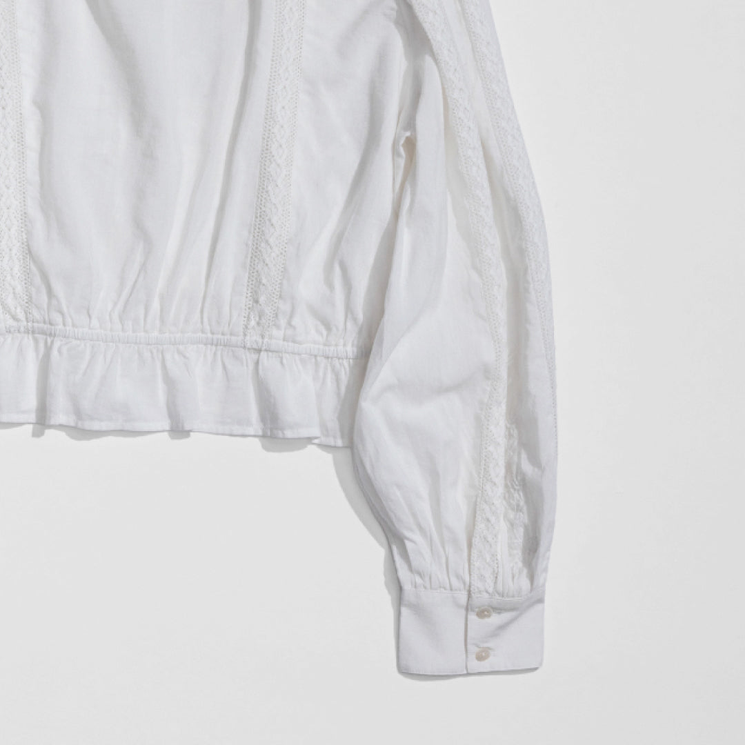 Fanaka ファナカ｜立体ボタニカル刺繍 ペプラムブラウス 綿レーヨン レース袖 ボリューム袖 ｜231-2016