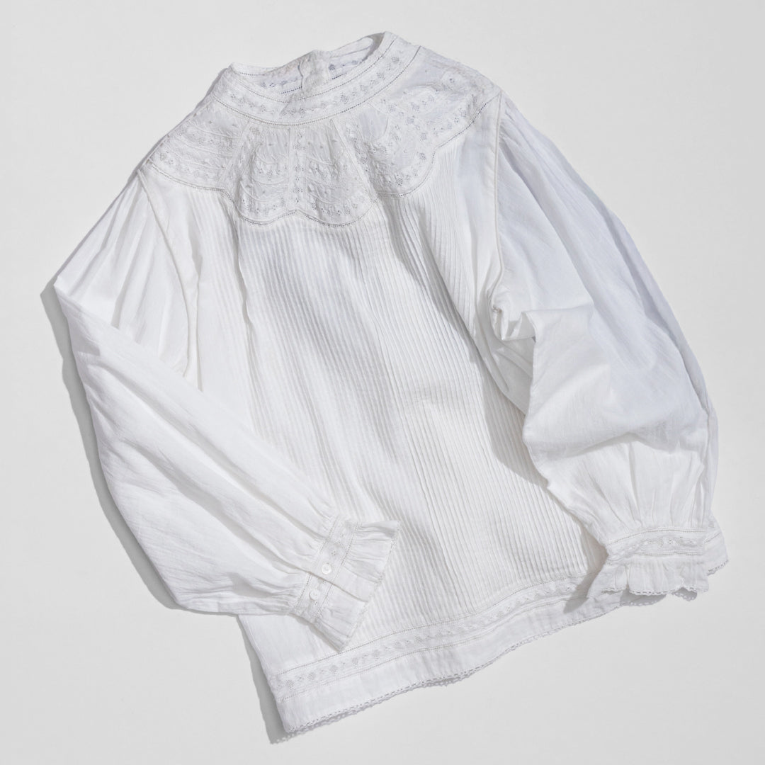Fanaka ファナカ｜リバーレースピンタック刺繍ブラウス アンティーク風 ハンド刺繍 スカラップ ｜232-2305