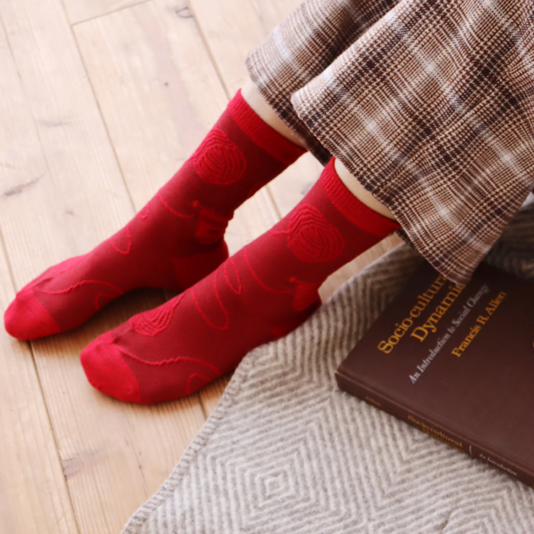 KIVISDOU きびす堂｜2足組 ウール混クルーソックス｜立体的な編み物柄で足元を彩るデザイン靴下｜k41046