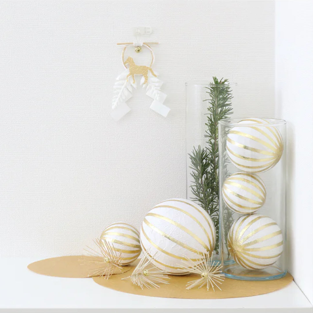 2026お正月飾りご予約商品｜medetaya modern｜干支飾り 水引紙垂かざり うま（金・赤）M サイズ｜モダンなしめ飾り・お正月飾り｜636000175、636000176