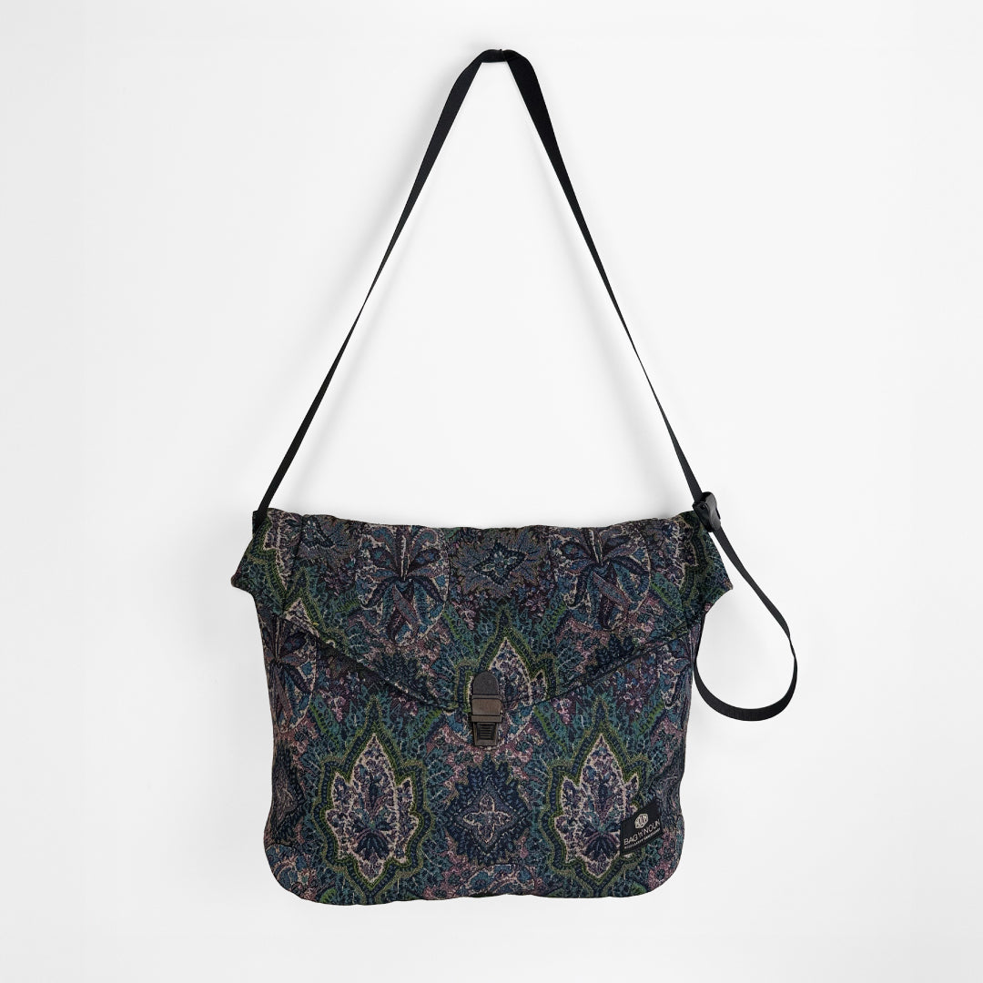 BAG'n'NOUN – arukurashi