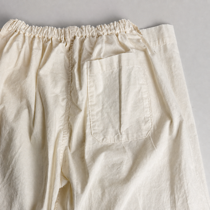 necessary or unnecessary ネセサリーオアアンネセサリー｜PIN TUCK PANTS 個性派 ピンタックパンツ 日本製 ユニセックス 薄手｜90012322