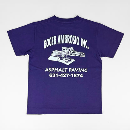 necessary or unnecessary ネセサリーオアアンネセサリー｜ROGER AMBROSIO Tee 前後レトロフォント 大人のクラシックTシャツ 日本製 ユニセックス｜90012328