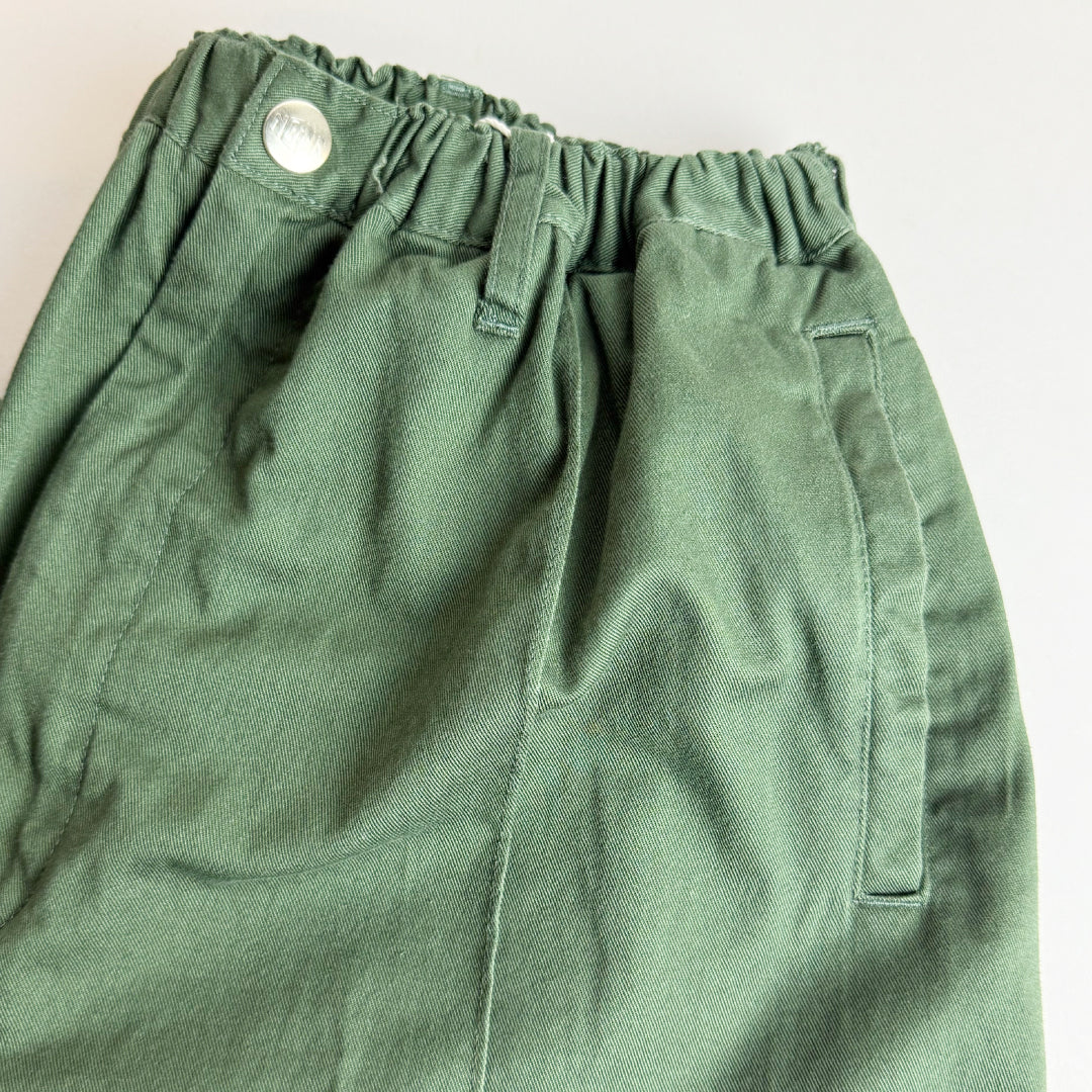 necessary or unnecessary ネセサリーオアアンネセサリー｜PIN TUCK PANTS ツイル生地 周りと差がつく上品カジュアル 日本製 ユニセックス 厚手｜90012394