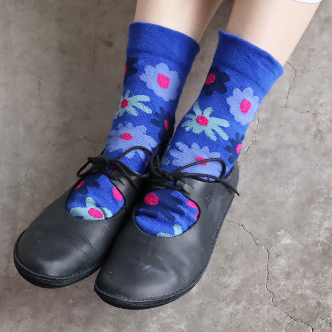 KIVISDOU きびす堂｜【2足組】フラワーガーデン ショートソックス 靴下 レディース 花柄 ラメ糸 ギフト｜K31147