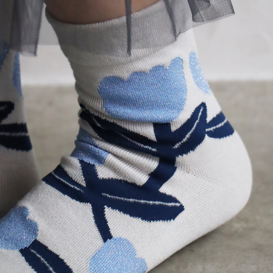 KIVISDOU きびす堂｜【2足組】フラワーガーデン ショートソックス 靴下 レディース 花柄 ラメ糸 ギフト｜K31147