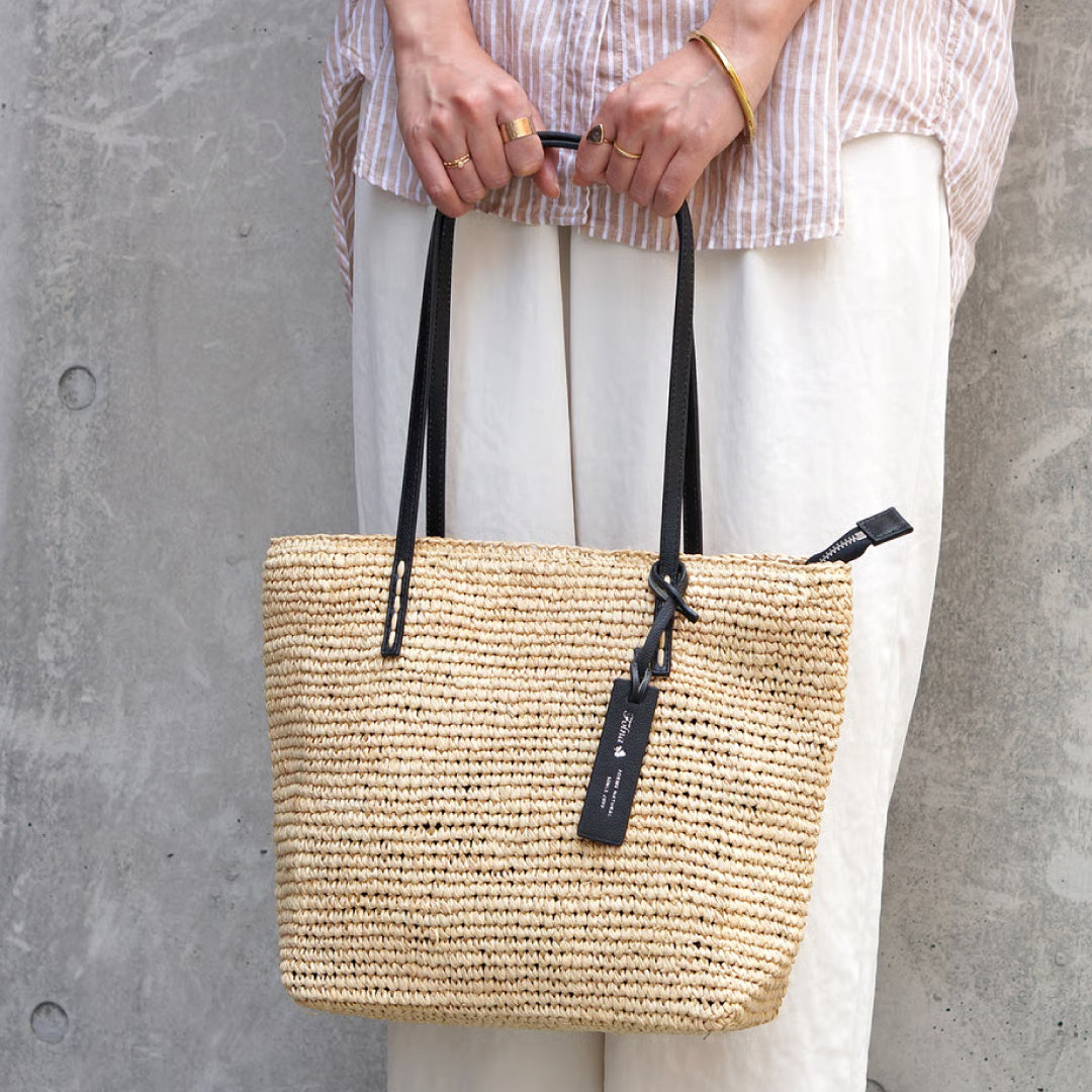 Folna フォルナ｜Raffia ラフィア カゴトートバッグ レザーハンドル B5サイズ収納可 本革 経年変化 レディース｜K765024