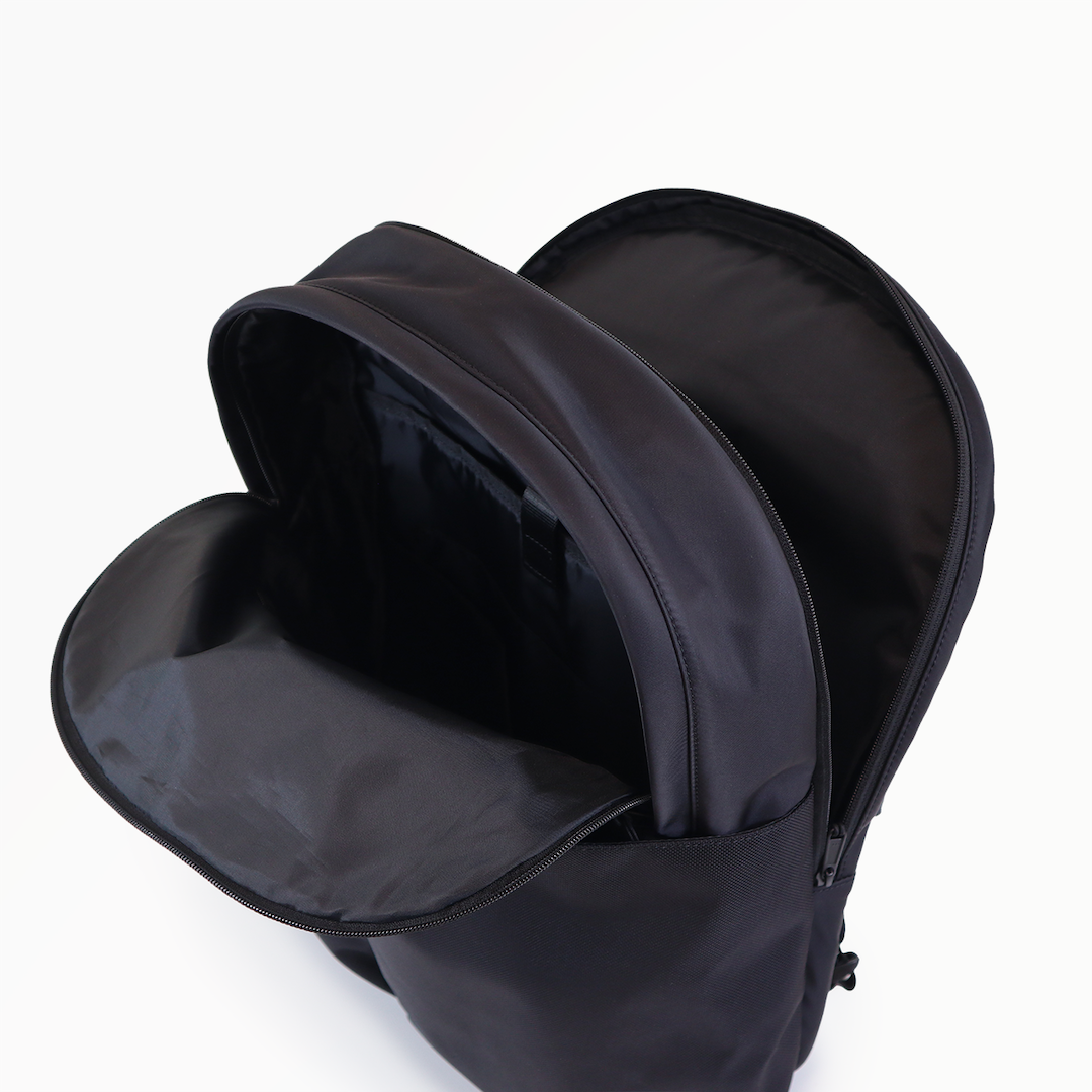 SML エスエムエル｜DECLANシリーズ PILOT BACKPACK｜軽量625g FIDLOCK採用｜PC収納 カジュアル通勤対応｜K905051