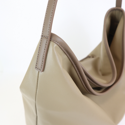 Uncoeur アンクール｜Kareemシリーズ DRAPE ONE SHOULDER ワンショルダーバッグ ユニセックス 軽量 合皮 本革 A4対応 肩掛け ドレープ ｜K906015
