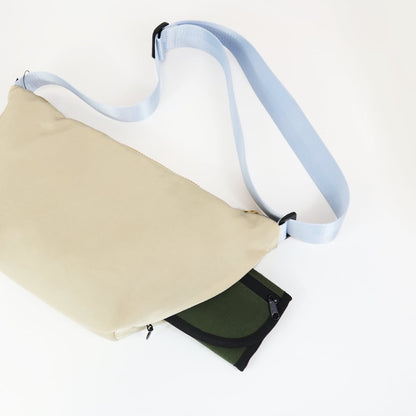 SML エスエムエル｜SALAHシリーズ STOMACH SHOULDERBAG ショルダーバッグSサイズ ナイロンツイル 撥水 軽量 500mlペットボトル収納可｜K905058