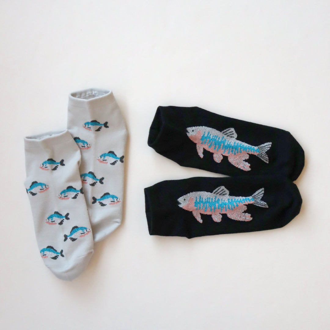 KIVISDOU きびす堂｜【２足組】オイカワ＆タナゴ 魚柄アンクルソックス レディース靴下  ラメ 個性的 春夏 キビスドウ｜K21107