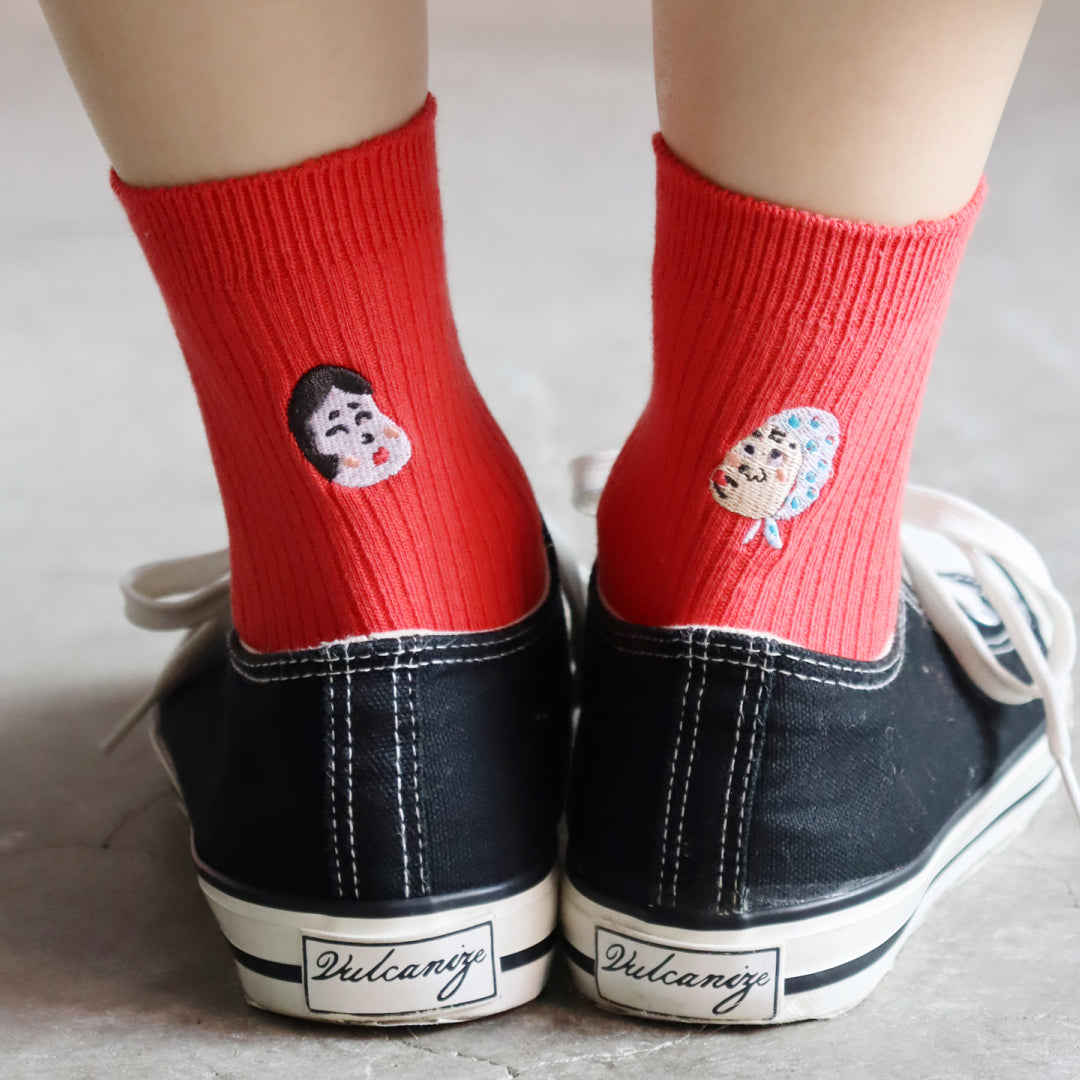 KIVISDOU きびす堂｜【2足組】福を呼ぶ おかめ・ひょっとこ刺繍 ショートソックス 縁起物｜k31027