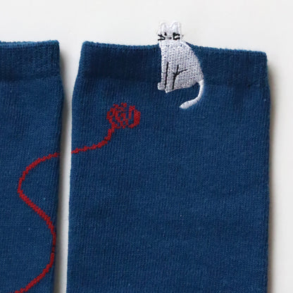 KIVISDOU きびす堂｜休日のひととき はみ出し刺繍 ショートソックス２足組｜周りと被らない 遊び心があるデザイン レディース靴下 秋冬 キビスドウ｜k31273