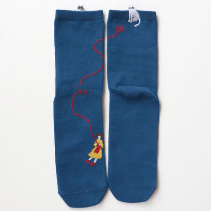 KIVISDOU きびす堂｜休日のひととき はみ出し刺繍 ショートソックス２足組｜周りと被らない 遊び心があるデザイン レディース靴下 秋冬 キビスドウ｜k31273