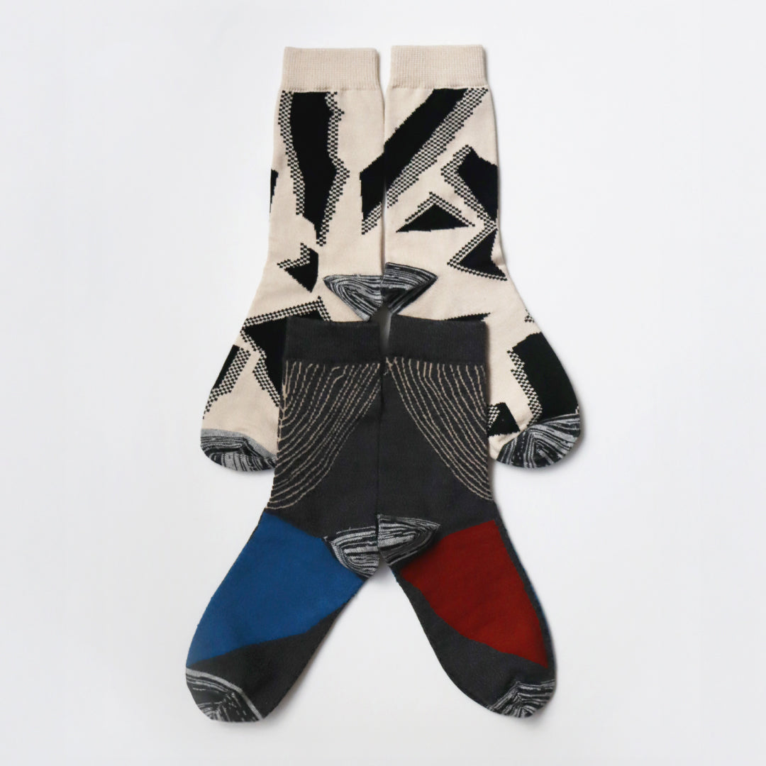 KIVISDOU きびす堂｜フォークロア柄で日常を格上げ【2足組】クラフト クルーソックス 綿素材で一年中快適なミドルゲージ靴下｜k41033