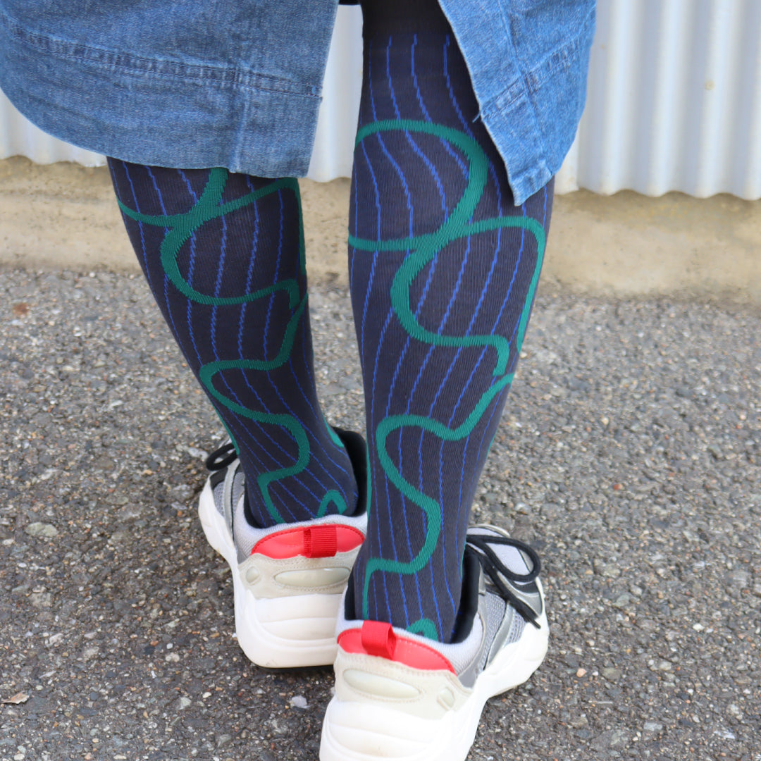 KIVISDOU きびす堂｜チカチカ幻覚デザインが個性的【2足組】ドープ ハイソックス｜k51016