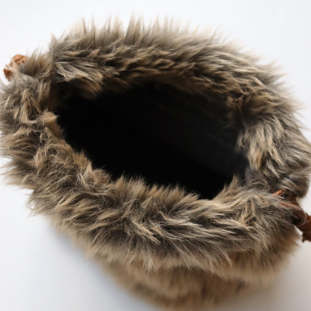 KIVISDOU きびす堂｜イエティ巾着バッグ ふわふわファー お部屋のアクセントにも使える｜k81072