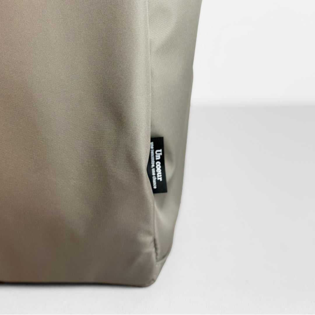 Un coeur アンクール｜RUIシリーズ 2WAY SQUARE RUCKSACK スクエアリュック Mサイズ バックパック トート ビジネス A4対応 キャリーオン 撥水 ユニセックス｜K905068