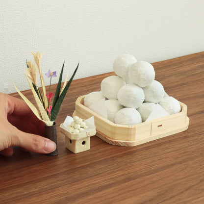 めでたや｜めでたや遊び 和紙の飾り物 月見だんご｜季節の室礼 お月見