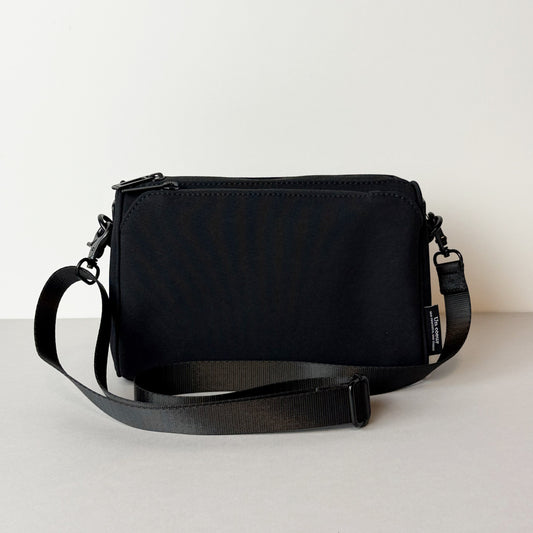 Un coeur アンクール｜撥水加工 TOROⅡ ミニマルアシメポケットショルダーBAG ユニセックス｜K903062N