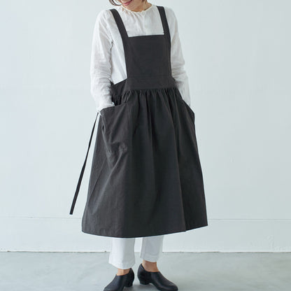 ピナフォアエプロン